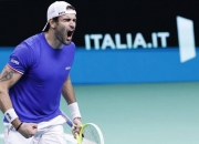 开云平台-拉沃尔杯鏖战戴维斯杯，西西帕斯扛起全队的简单介绍