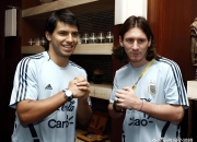 开云足球直播-中国力克巴萨，阿奎罗关键制胜