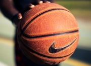 开云体育app-铁血防线，苏亚雷斯如何以锁链哲学在毕尔巴鄂对阵日本的战术博弈中封杀对手