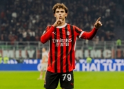 开云体育-那不勒斯强势AC米兰，德容送出助攻的简单介绍