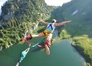 开云体育登录-克莱式爆发点燃生死战！步行者精神助新疆队绝境突围