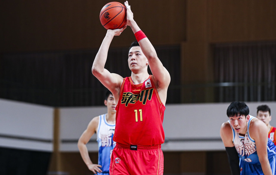 安徽男篮迎来连胜，稳步前进