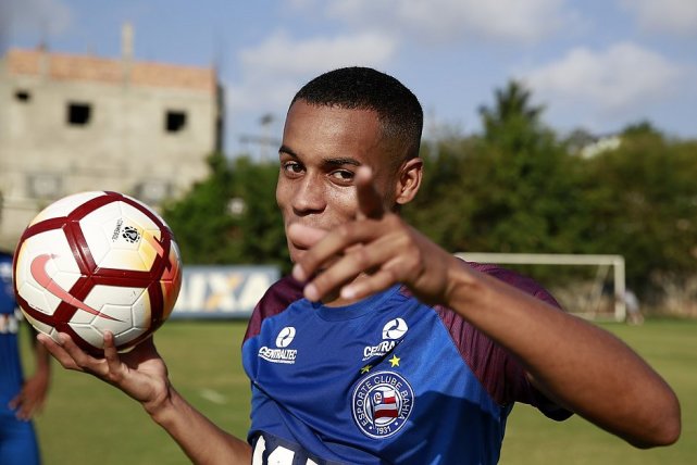 欧洲联赛一支默默崛起球队逐渐崭露头角