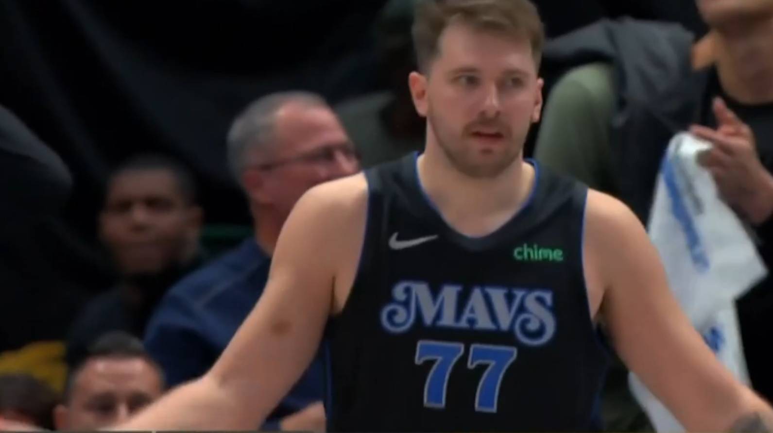 火箭碾压湖人，东契奇刷新纪录