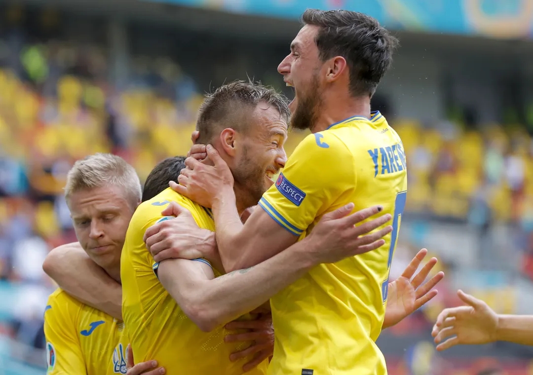 丹麦队力克印度队,黄鸭组合惊艳四座的简单介绍 丹麦队力克印度队,黄鸭组合惊艳四座的简单介绍