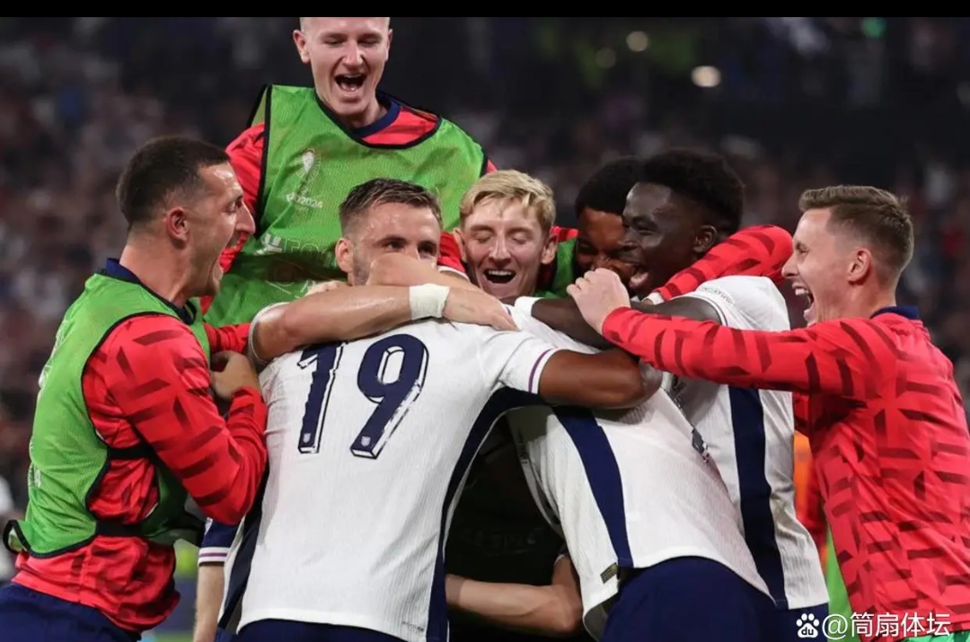 英格兰击败荷兰队进欧洲杯决赛