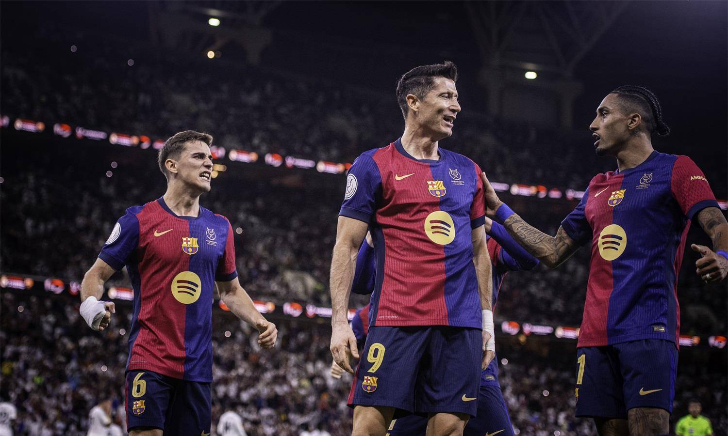 巴塞罗那全队出征，备战下一战