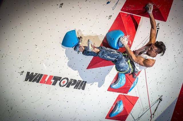 日本队表现出色夺得多面奖牌 日本队表现出色夺得多面奖牌