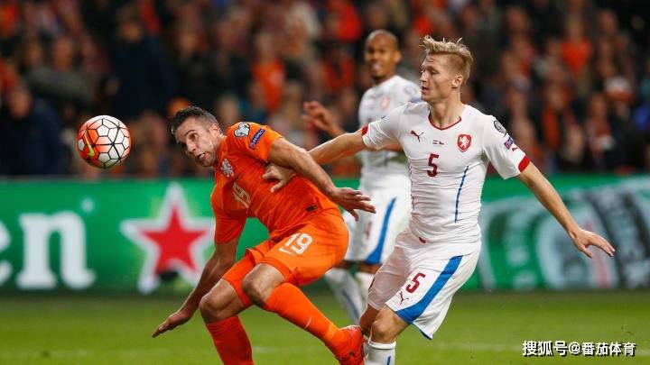 荷兰橙衣军团实力过人,轻取对手晋级下一轮的简单介绍 荷兰橙衣军团实力过人,轻取对手晋级下一轮的简单介绍