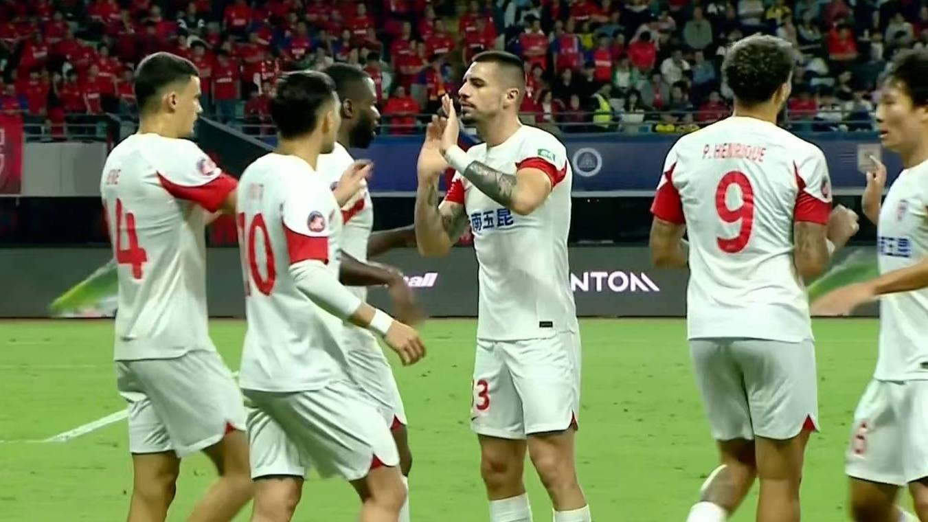 关于霍夫斯菲尔德主场平局,保级压力仍未放松的信息 关于霍夫斯菲尔德主场平局,保级压力仍未放松的信息