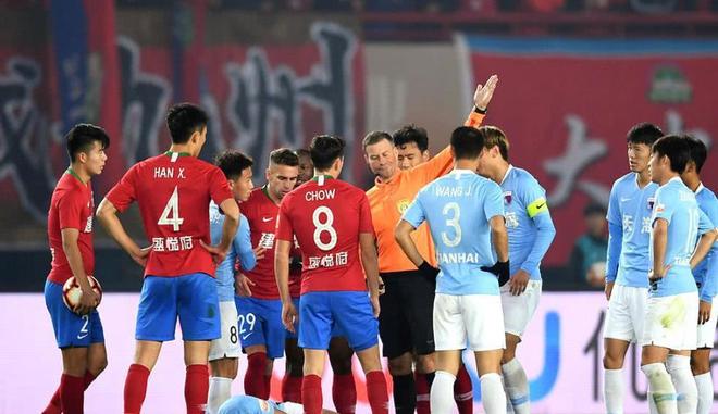 天津队击败对手，全队合作默契