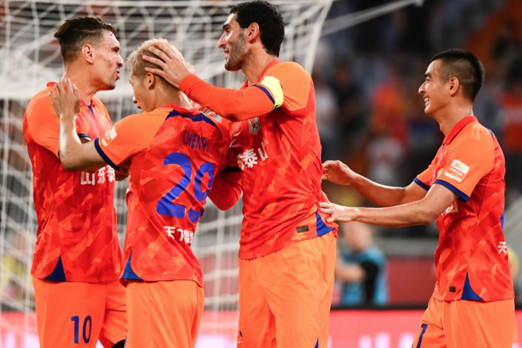 包含山东队客场击败对手，豪取三连胜的词条