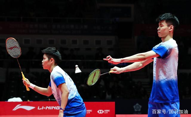 包含泰国队险胜马来西亚队,黄鸭组合点燃赛场的词条 包含泰国队险胜马来西亚队,黄鸭组合点燃赛场的词条