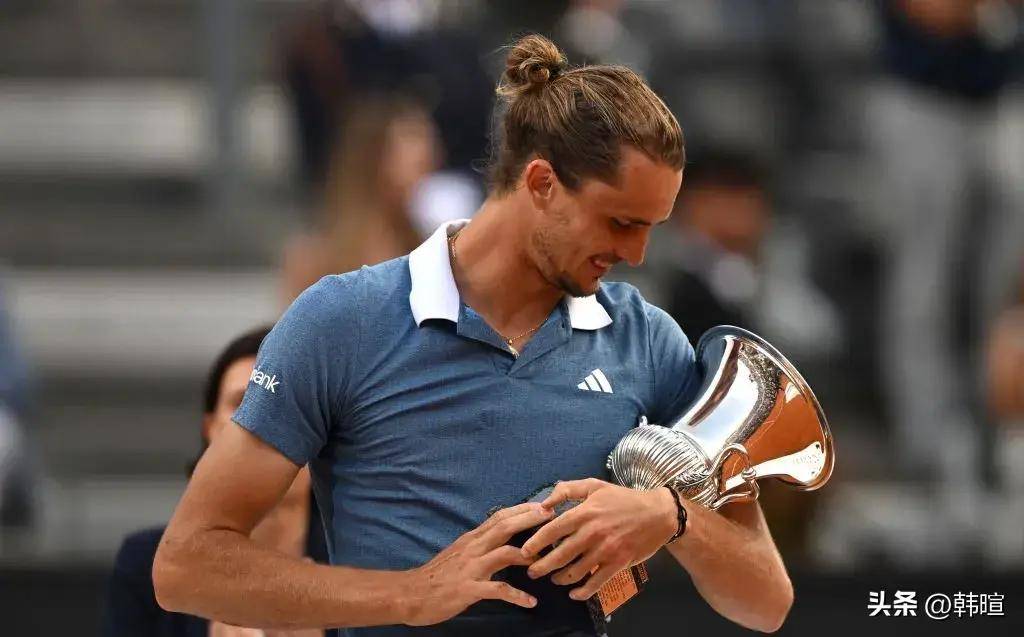 关于蒙特卡洛大师赛绝杀法网，兹维列夫扛起全队的信息