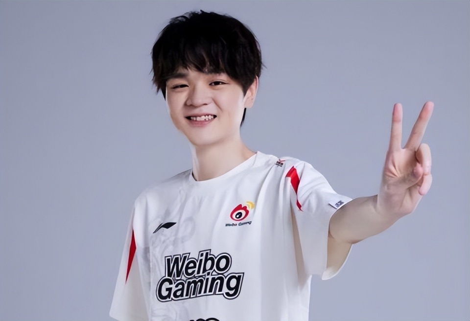 FLY鏖战RNG,Xiaohu打破历史纪录的简单介绍 FLY鏖战RNG,Xiaohu打破历史纪录的简单介绍