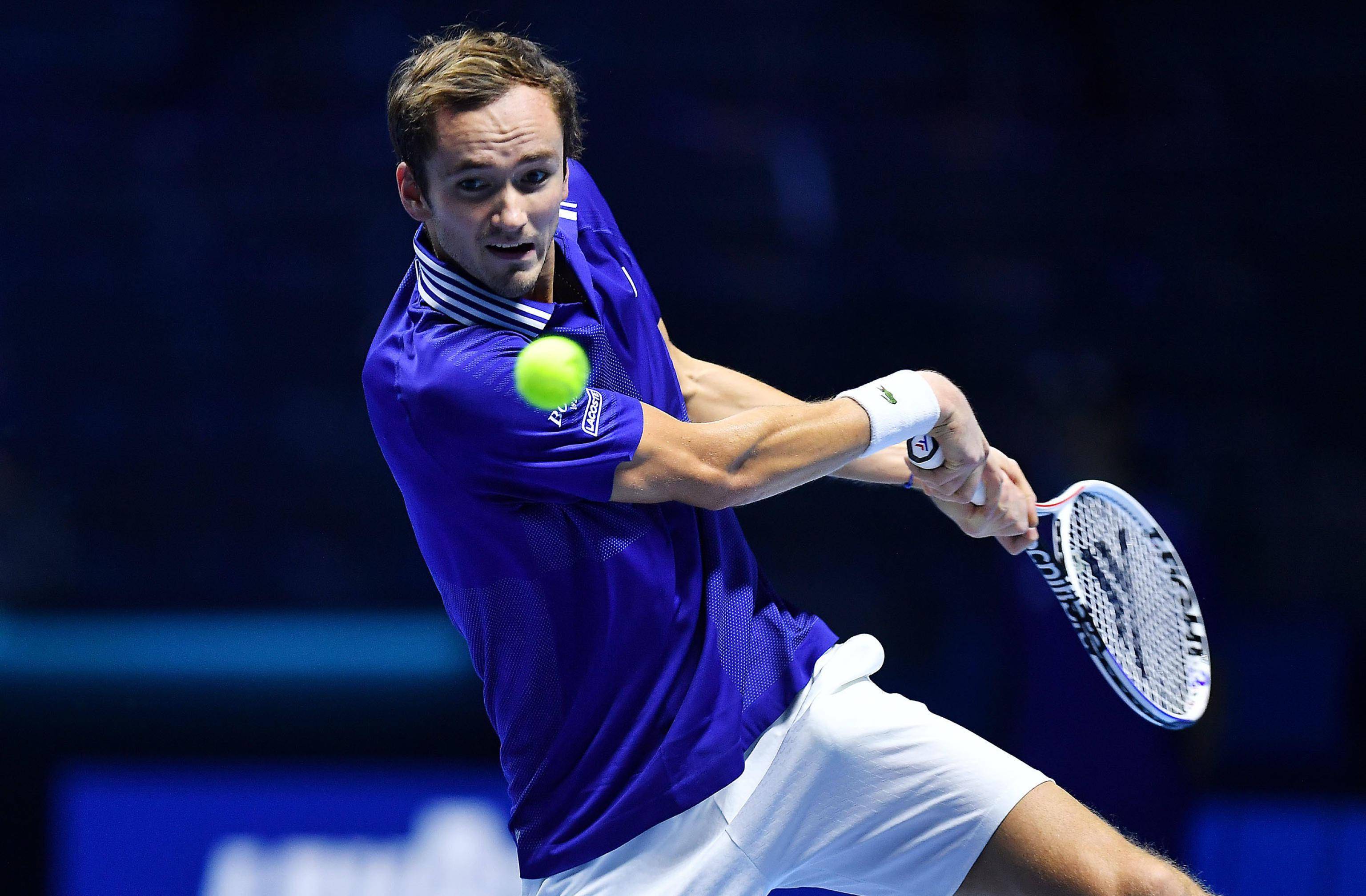 美国网球队强势法国网球队，梅德韦杰夫爆发神勇的简单介绍