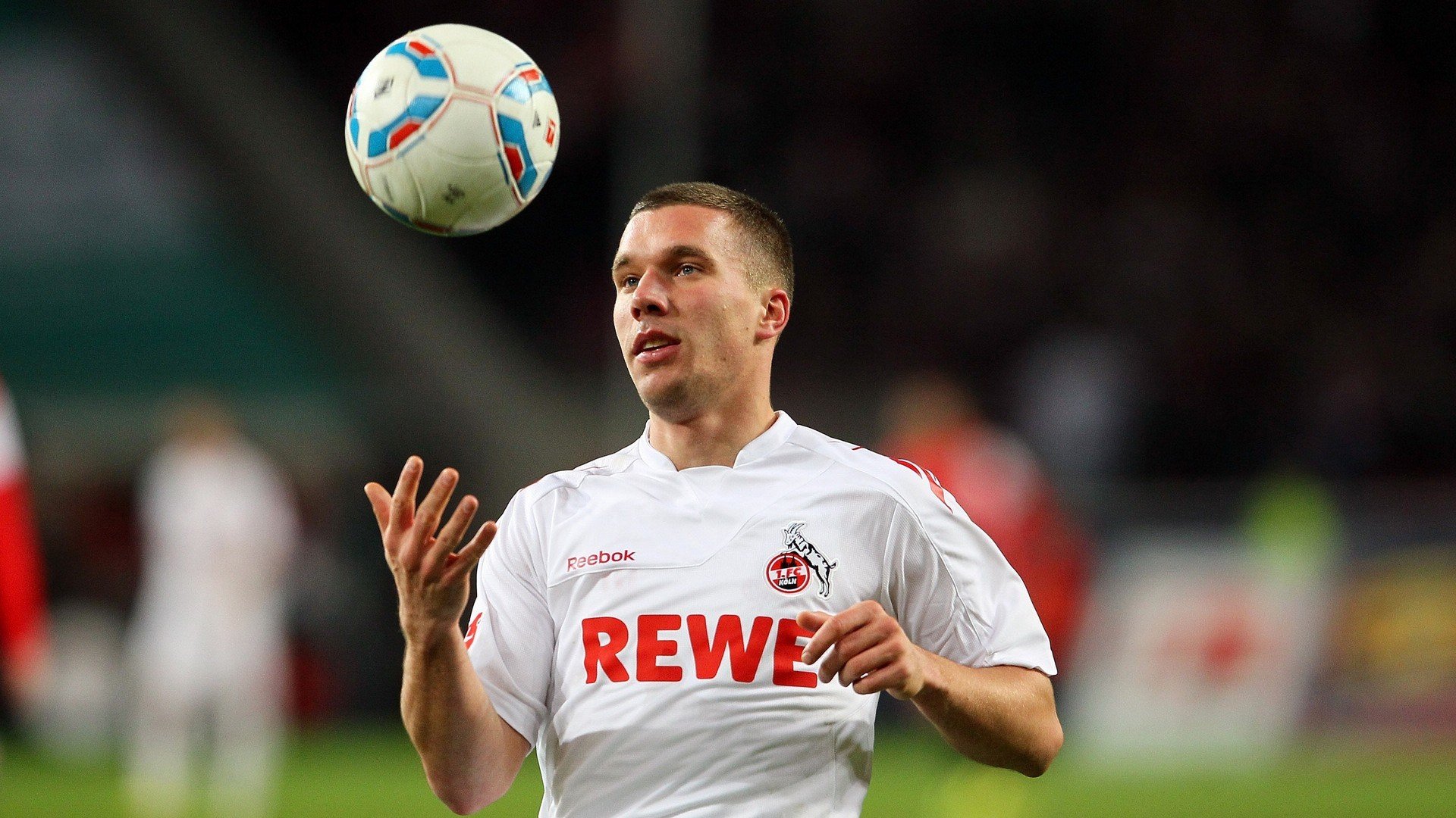 年度焦点之战之夜，阿尔瓦雷斯关键节点连续得分，铸就传奇瞬间